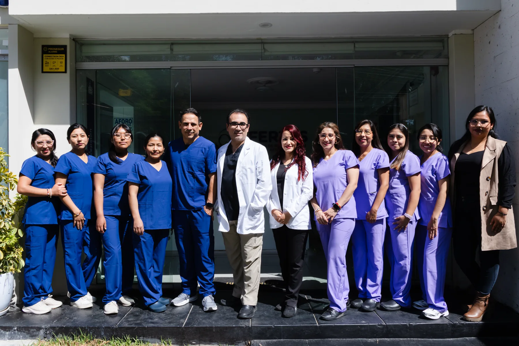 Staff de FERTYS en su sede de Selva Alegre